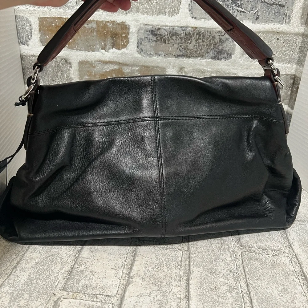 Tumi hobo bag / crossbody purse bag / travel bag black/brown leather New